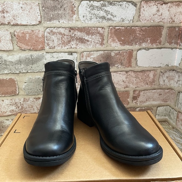 Eurosoft Shoes - Euro Soft Black Ankle Boots